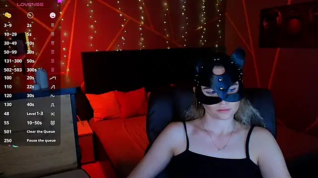 Snapshot of _Sweet__Cat_ chatting on April 30, 8:57 pm Sweet Cat online show from April 30, 8:57 pm