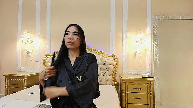 HallieStone online show from March 30, 12:17 pm