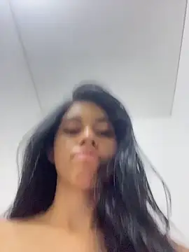 Miia moonn online show from December 21, 11:28 am