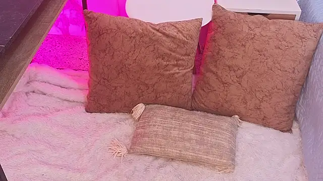 Kattie sweet1 online show from February 17, 1:07 pm