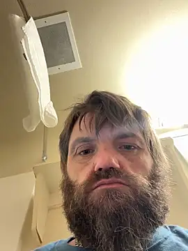 Snapshot of 25clouds chatting on April 5, 5:26 am 25clouds online show from April 5, 5:26 am