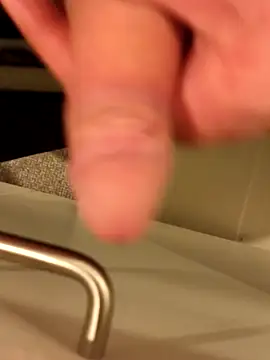 poeperke2830 online show from February 24, 1:14 am