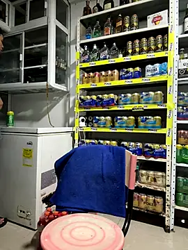 OliverWest04 online show from December 5, 6:55 am