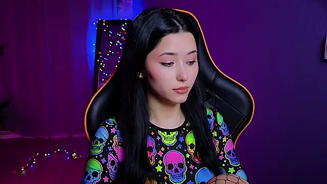 RedMidnight online show from February 24, 8:29 pm