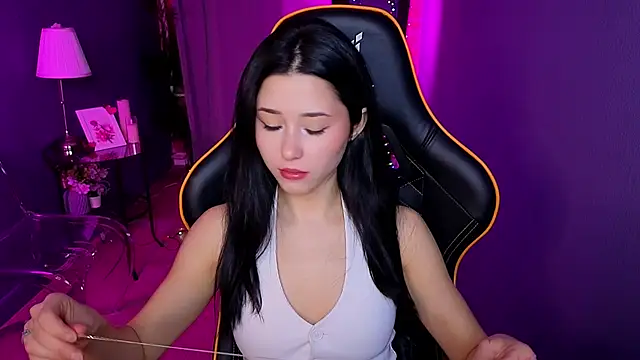 RedMidnight online show from February 26, 9:03 pm