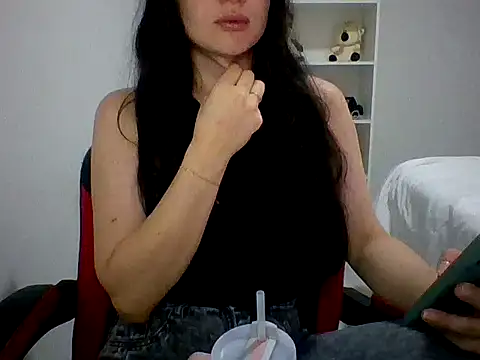 melissaaguiar online show from November 25, 9:09 am