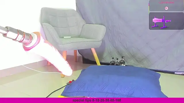 sophie 1  online show from February 27, 2:33 am