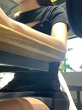 Snapshot of Ami_99 chatting on March 26, 1:55 am Ami 99 online show from March 26, 1:55 am