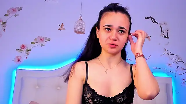 TinyBlair online show from March 5, 5:36 am