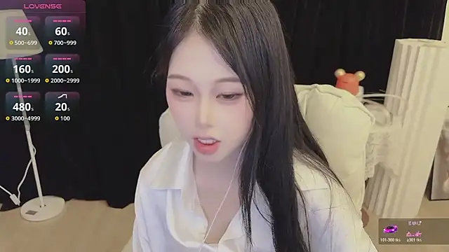 Snapshot of -Annababy chatting on July 14, 3:40 pm -Annababy online show from July 14, 3:40 pm