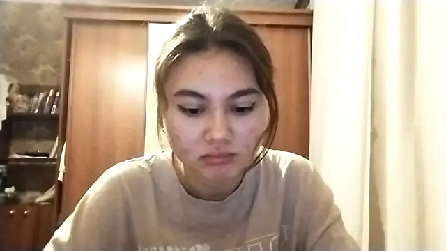 ArianeRandy online show from December 17, 3:07 pm