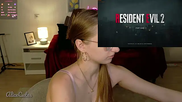 AliceCutes online show from April 16, 1:34 pm