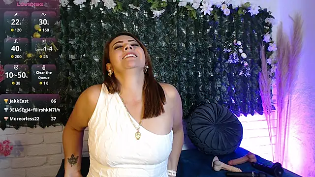 Snapshot of Karla_Ferrer_x chatting on April 16, 9:39 pm Karla Ferrer x online show from April 16, 9:39 pm