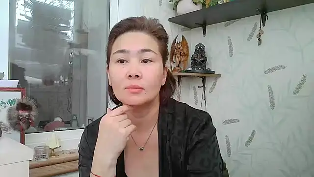 Nettie Allie online show from December 5, 7:39 am