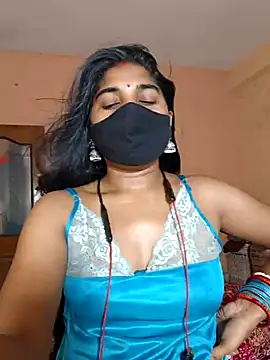 Snapshot of adite20 chatting on June 8, 4:07 pm adite20 online show from June 8, 4:07 pm