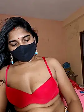 Snapshot of adite20 chatting on June 15, 5:59 pm adite20 online show from June 15, 5:59 pm