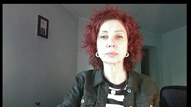 Snapshot of Kelly_Flurr chatting on May 6, 2:22 pm Kelly Flurr online show from May 6, 2:22 pm