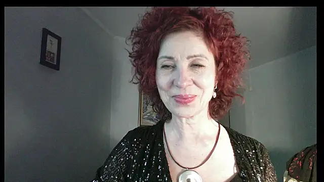 Snapshot of Kelly_Flurr chatting on May 7, 3:06 pm Kelly Flurr online show from May 7, 3:06 pm