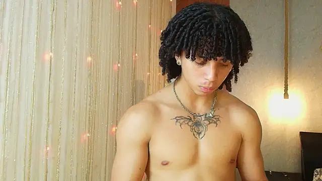 Snapshot of kim_curlyy chatting on June 16, 2:25 am kim curlyy online show from June 16, 2:25 am