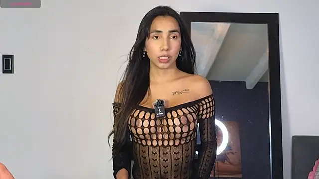 BRENDAGUERRA  online show from April 21, 6:41 am