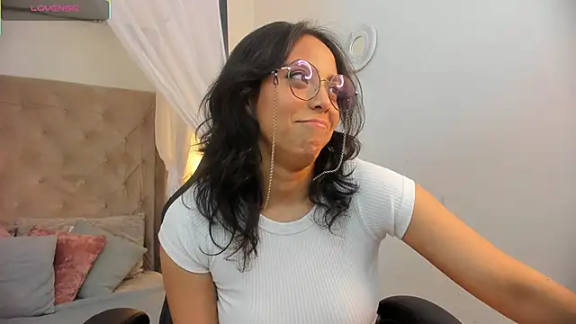 Scarlett musik online show from February 5, 2:00 pm