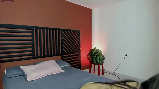 Snapshot of luna_cute__ chatting on July 11, 7:38 pm luna cute online show from July 11, 7:38 pm