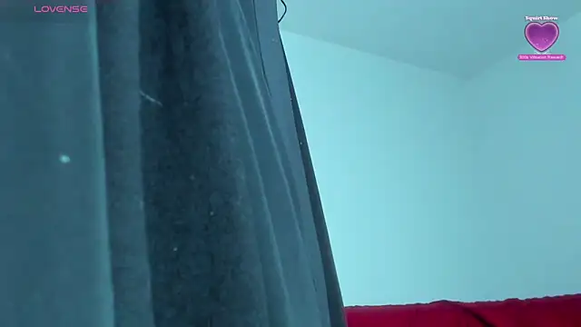 Snapshot of GenesisJordan chatting on June 27, 9:42 pm GenesisJordan online show from June 27, 9:42 pm