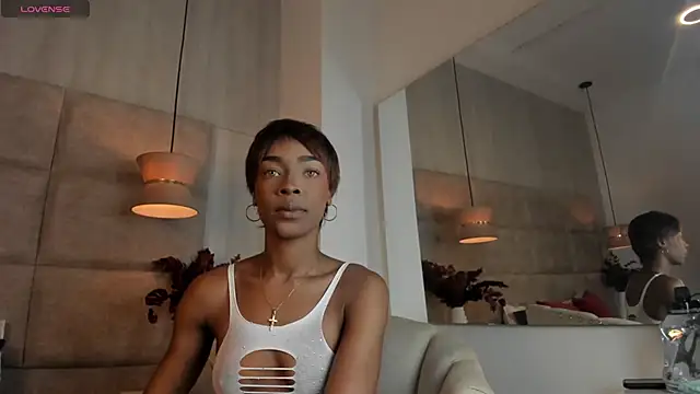 Snapshot of GenesisJordan chatting on July 21, 9:39 pm GenesisJordan online show from July 21, 9:39 pm