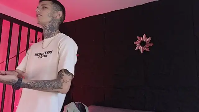 Paulo 527 online show from February 25, 9:46 pm