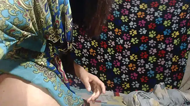 ELIZABET2- online show from April 10, 10:42 am