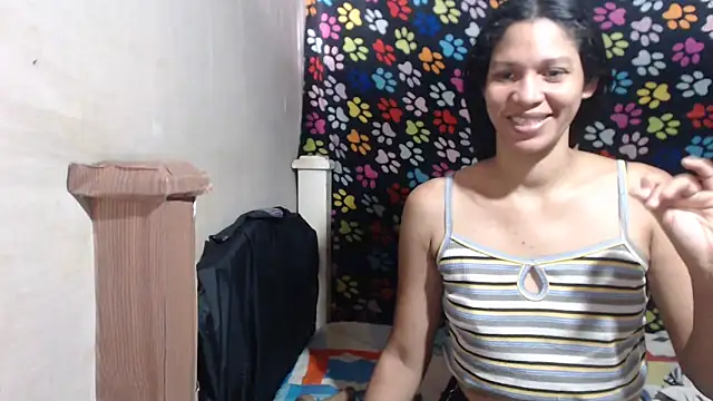 Snapshot of ELIZABET2- chatting on April 18, 7:58 pm ELIZABET2- online show from April 18, 7:58 pm