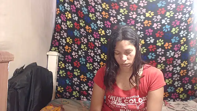 Snapshot of ELIZABET2- chatting on May 1, 11:48 am ELIZABET2- online show from May 1, 11:48 am