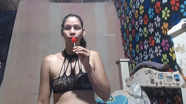 Snapshot of ELIZABET2- chatting on June 24, 9:47 pm ELIZABET2- online show from June 24, 9:47 pm