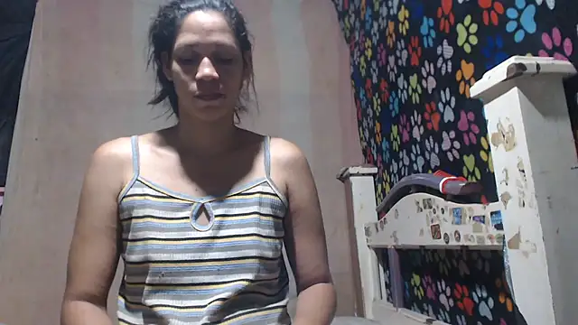 Snapshot of ELIZABET2- chatting on July 9, 10:41 am ELIZABET2- online show from July 9, 10:41 am