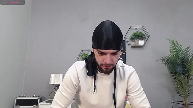 KaneHunter online show from March 3, 11:54 pm