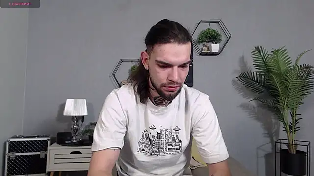 KaneHunter online show from March 14, 8:58 pm