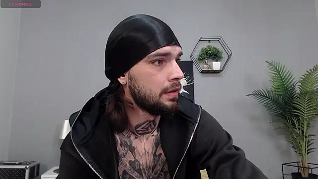 KaneHunter online show from March 29, 7:36 pm