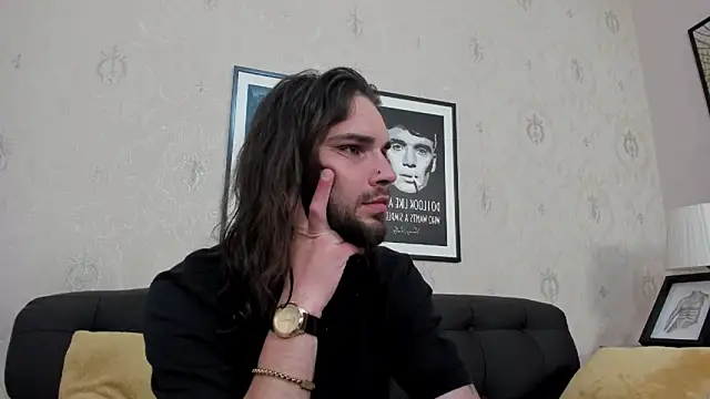 Snapshot of KaneHunter chatting on May 14, 9:32 pm KaneHunter online show from May 14, 9:32 pm