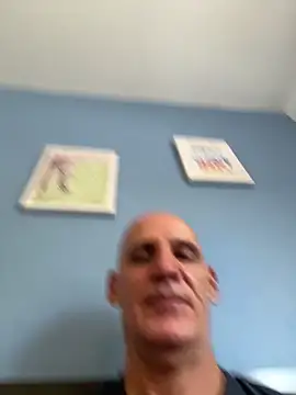 Snapshot of Elosoo chatting on May 25, 12:22 pm Elosoo online show from May 25, 12:22 pm