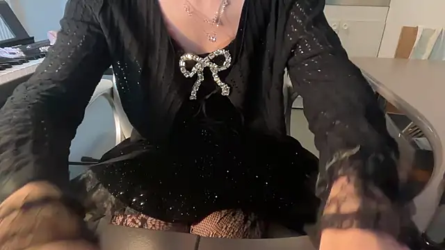 sam in transition online show from December 21, 11:28 am