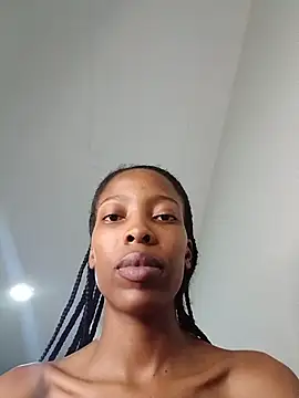 Snapshot of MsParisSmith chatting on January 9, 8:06 am MsParisSmith online show from January 9, 8:06 am