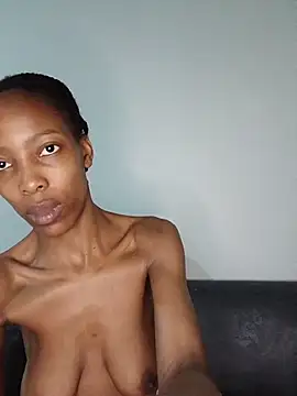 Snapshot of MsParisSmith chatting on January 14, 6:02 pm MsParisSmith online show from January 14, 6:02 pm