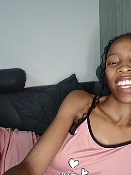 Snapshot of MsParisSmith chatting on March 1, 9:17 pm MsParisSmith online show from March 1, 9:17 pm