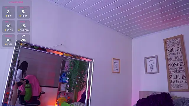 dakotaa 01 online show from March 24, 3:50 pm