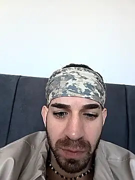 Snapshot of hazarcannn chatting on January 9, 9:12 am hazarcannn online show from January 9, 9:12 am