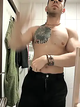 Snapshot of hazarcannn chatting on February 25, 9:13 pm hazarcannn online show from February 25, 9:13 pm