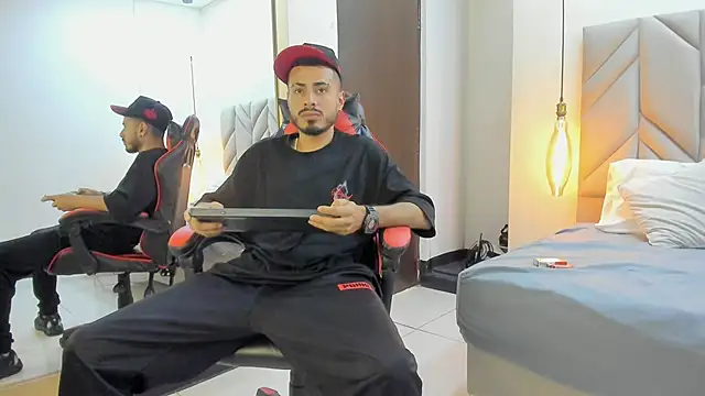 MatthewCullen online show from February 23, 7:44 pm