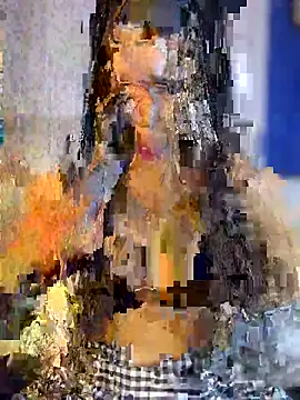 Snapshot of ZoeyFierce chatting on May 9, 11:32 pm ZoeyFierce online show from May 9, 11:32 pm