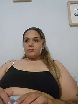 LoreinnFox online show from May 1, 3:55 am