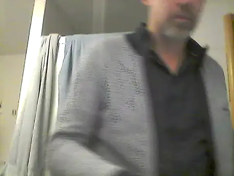 Snapshot of lorisaux chatting on February 20, 8:20 pm lorisaux online show from February 20, 8:20 pm